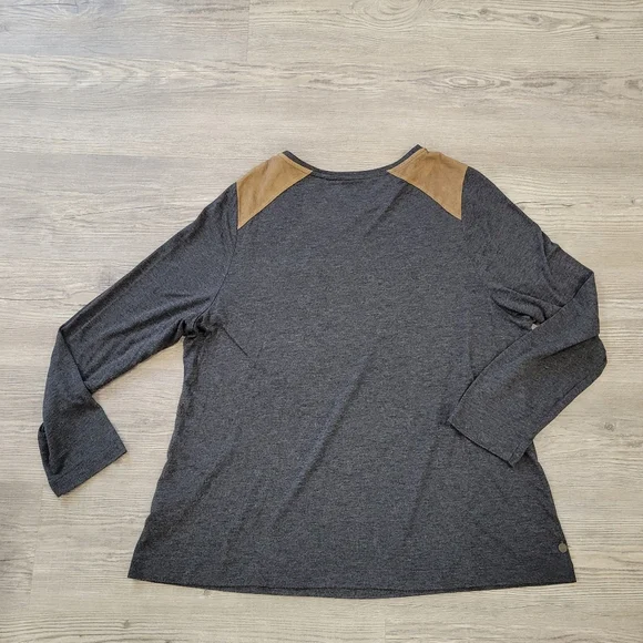 Soft Surrounding Gray Top with Brown Accents Size 1X - Picture 8 of 10